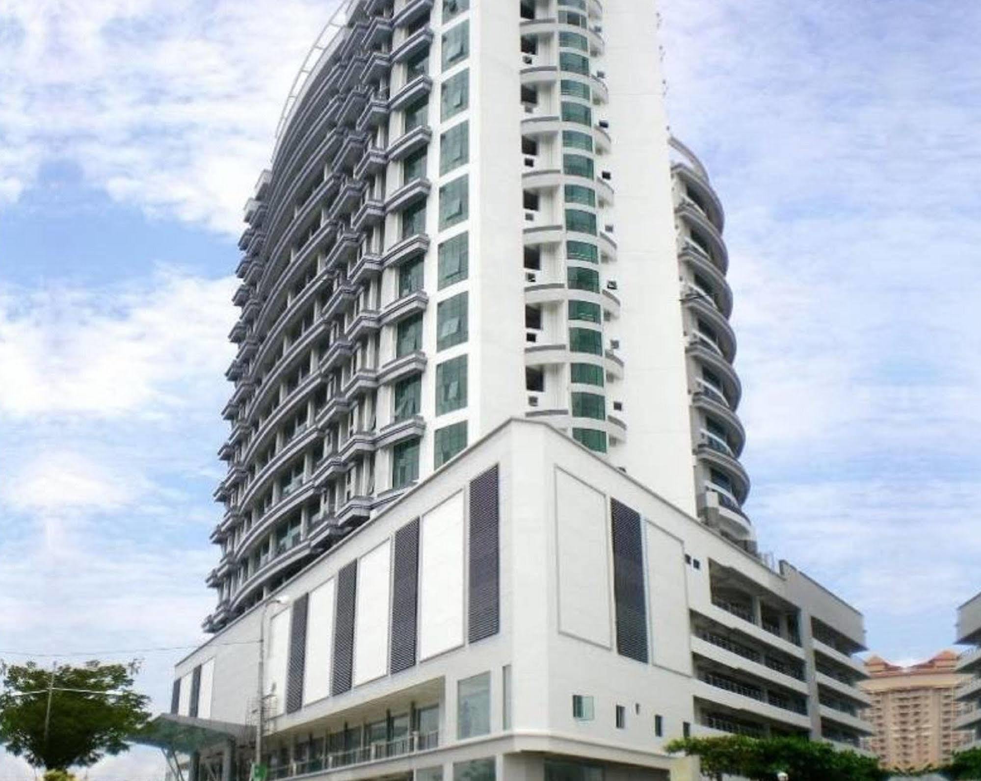 The Ceo Duplex Soho Suite บายันเลอปาส ภายนอก รูปภาพ